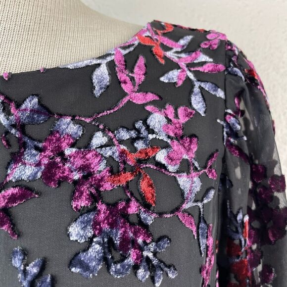 Loft Long Sleeve Blouse Top Size Petite L EUC - Picture 3 of 8